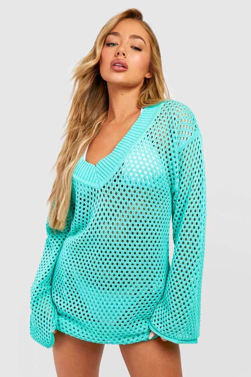 Amber Jepson featured in  the Boohoo catalogue for Spring/Summer 2023