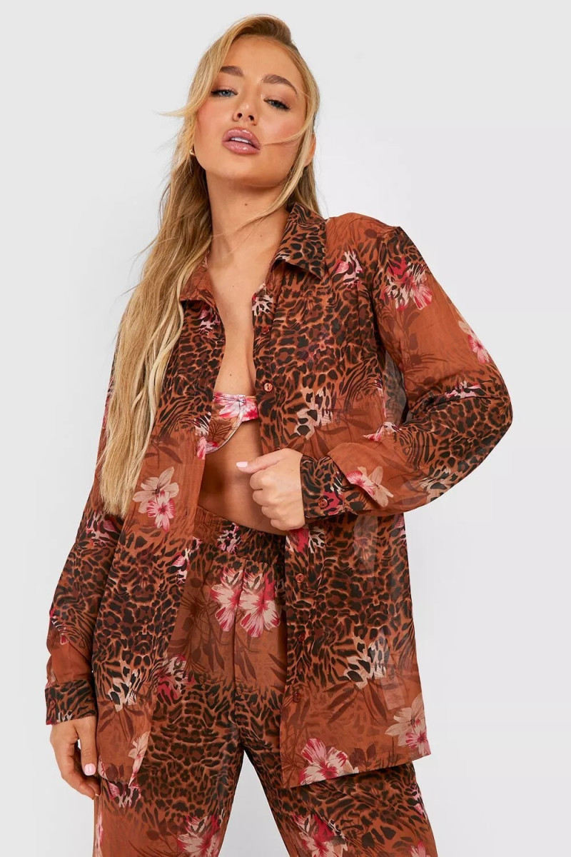 Amber Jepson featured in  the Boohoo catalogue for Spring/Summer 2023