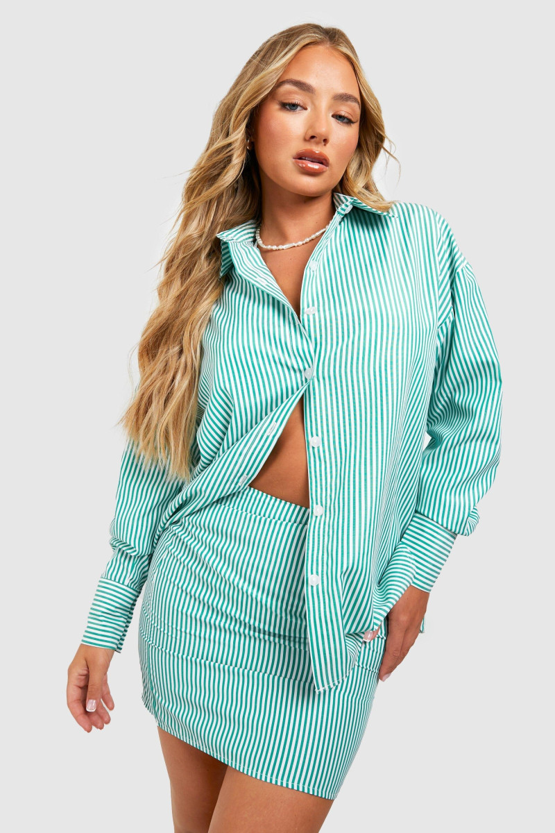 Amber Jepson featured in  the Boohoo catalogue for Spring/Summer 2023
