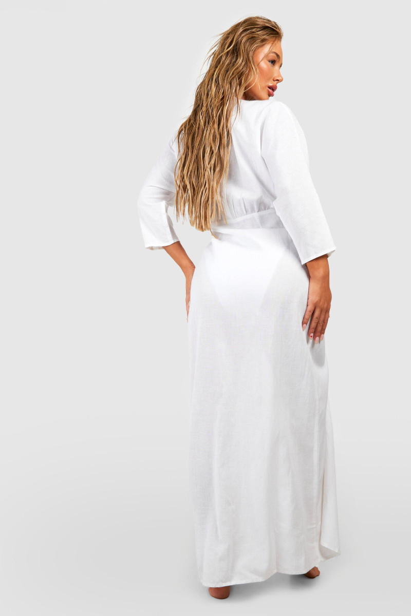 Amber Jepson featured in  the Boohoo catalogue for Spring/Summer 2023