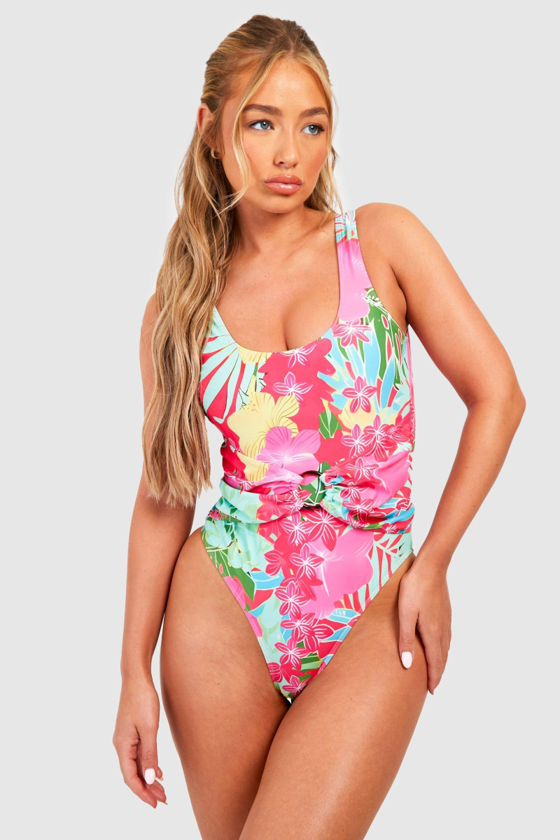 Amber Jepson featured in  the Boohoo catalogue for Spring/Summer 2023