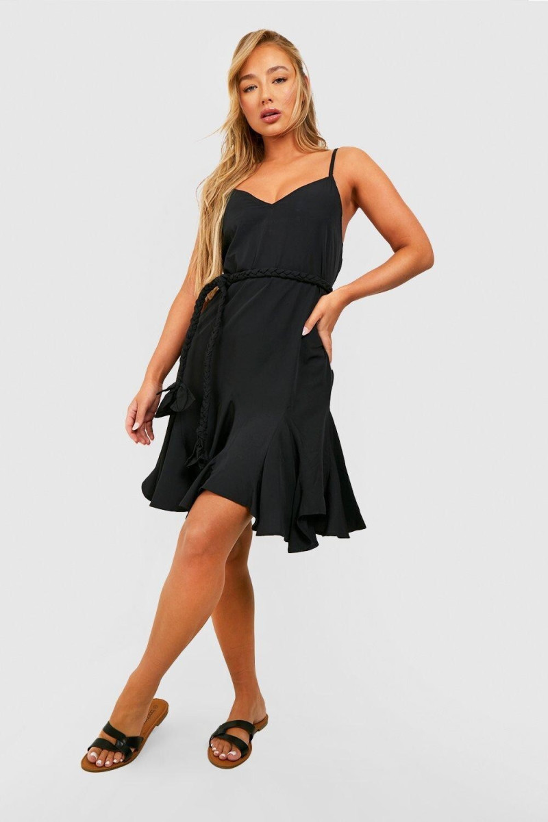 Amber Jepson featured in  the Boohoo catalogue for Spring/Summer 2023