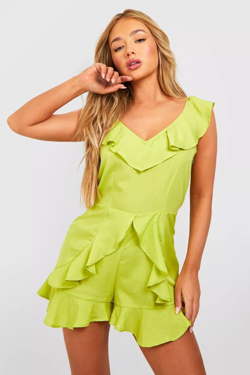 Amber Jepson featured in  the Boohoo catalogue for Spring/Summer 2023