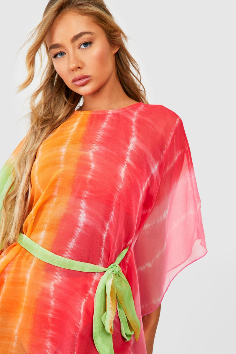 Amber Jepson featured in  the Boohoo catalogue for Spring/Summer 2023