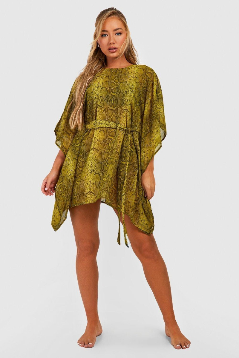 Amber Jepson featured in  the Boohoo catalogue for Spring/Summer 2023