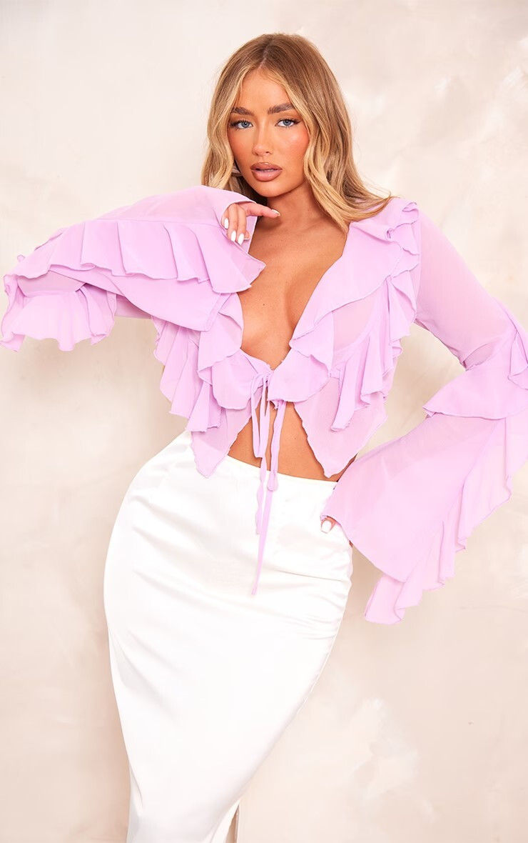 Amber Jepson featured in  the PrettyLittleThing catalogue for Summer 2023