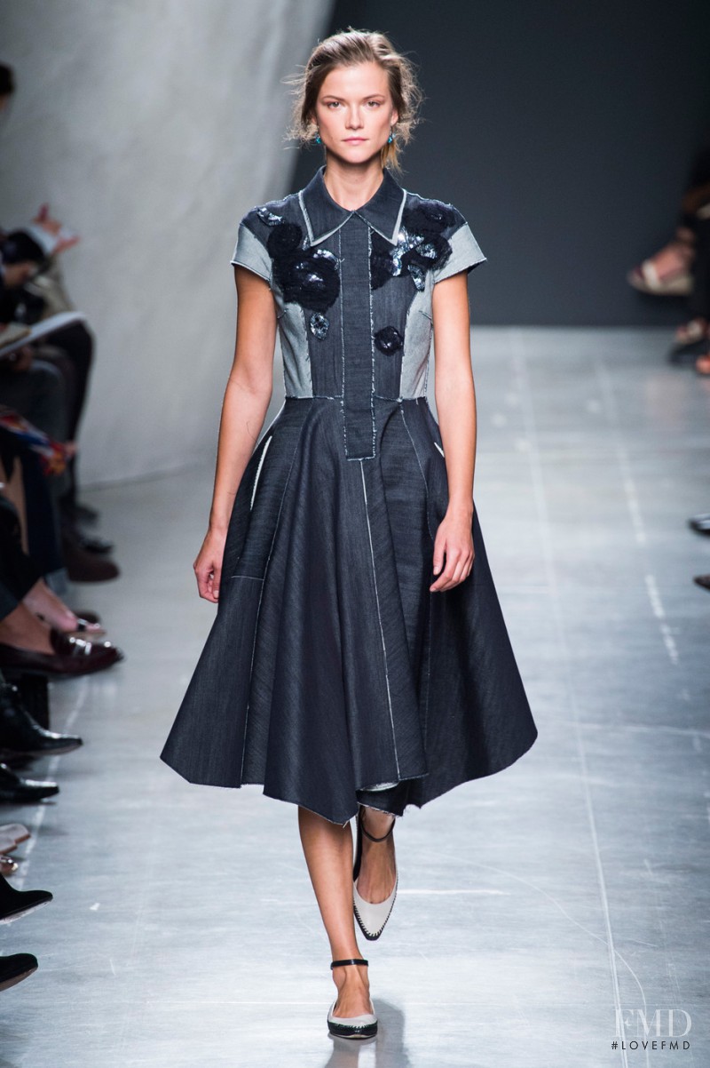 Kasia Struss featured in  the Bottega Veneta fashion show for Spring/Summer 2015