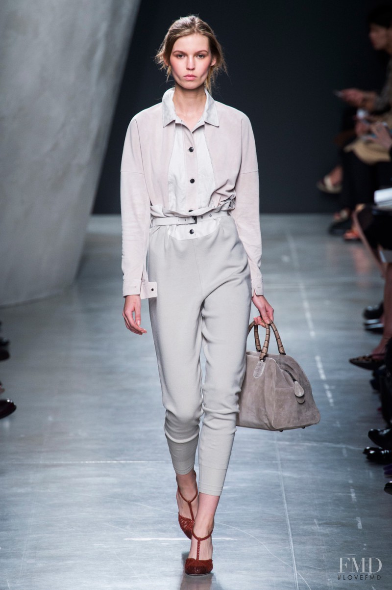 Sara Kiscinska featured in  the Bottega Veneta fashion show for Spring/Summer 2015