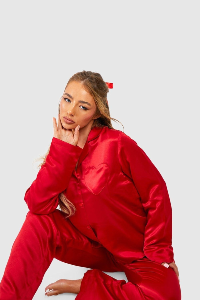 Amber Jepson featured in  the Boohoo catalogue for Autumn/Winter 2023