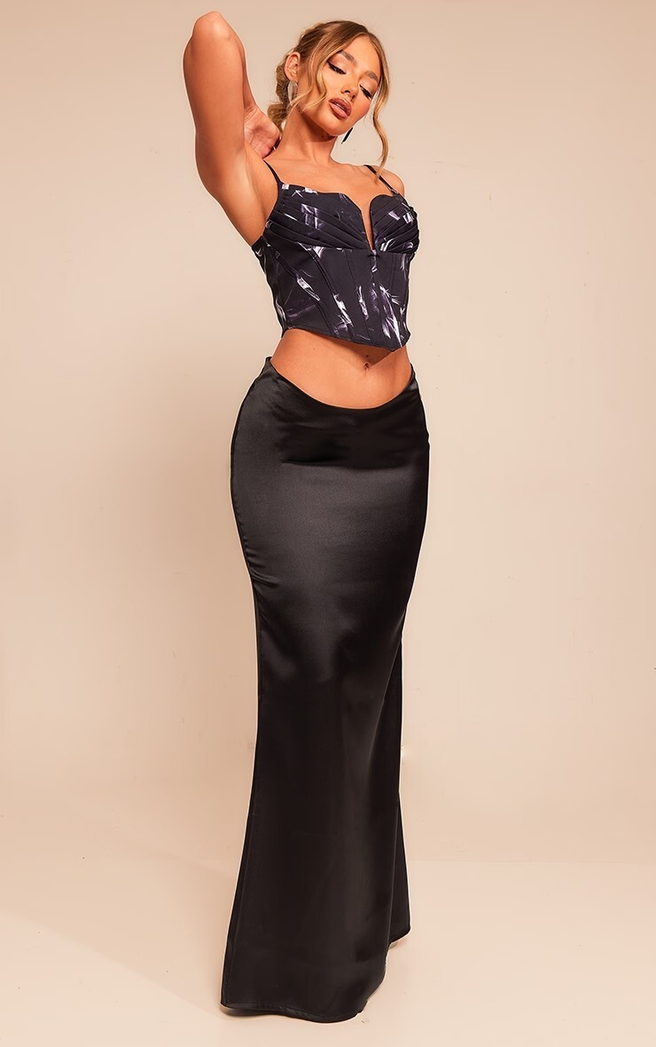 Amber Jepson featured in  the PrettyLittleThing catalogue for Autumn/Winter 2023