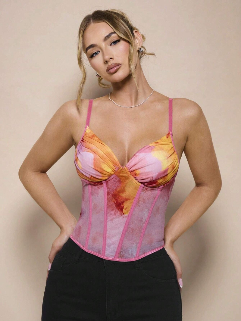 Amber Jepson featured in  the Shein catalogue for Spring/Summer 2024