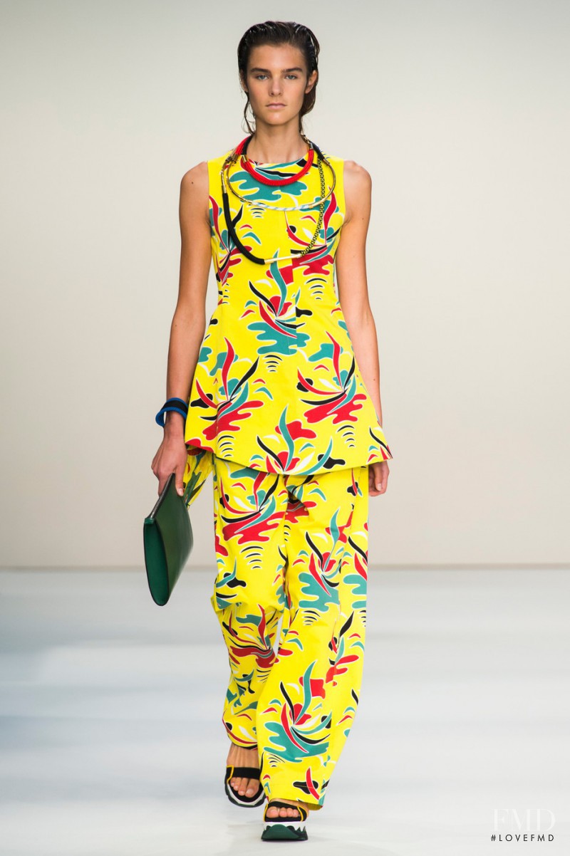 Olivia David featured in  the Marni fashion show for Spring/Summer 2015