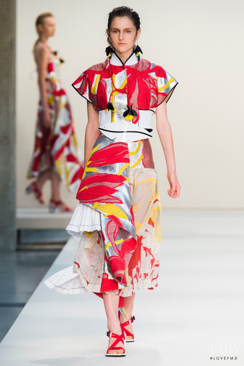Luba Hryniv featured in  the Marni fashion show for Spring/Summer 2015
