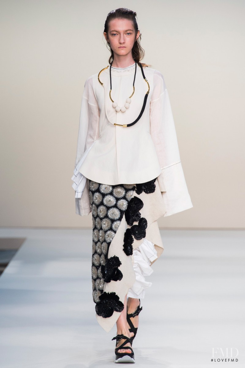 Kasia Jujeczka featured in  the Marni fashion show for Spring/Summer 2015
