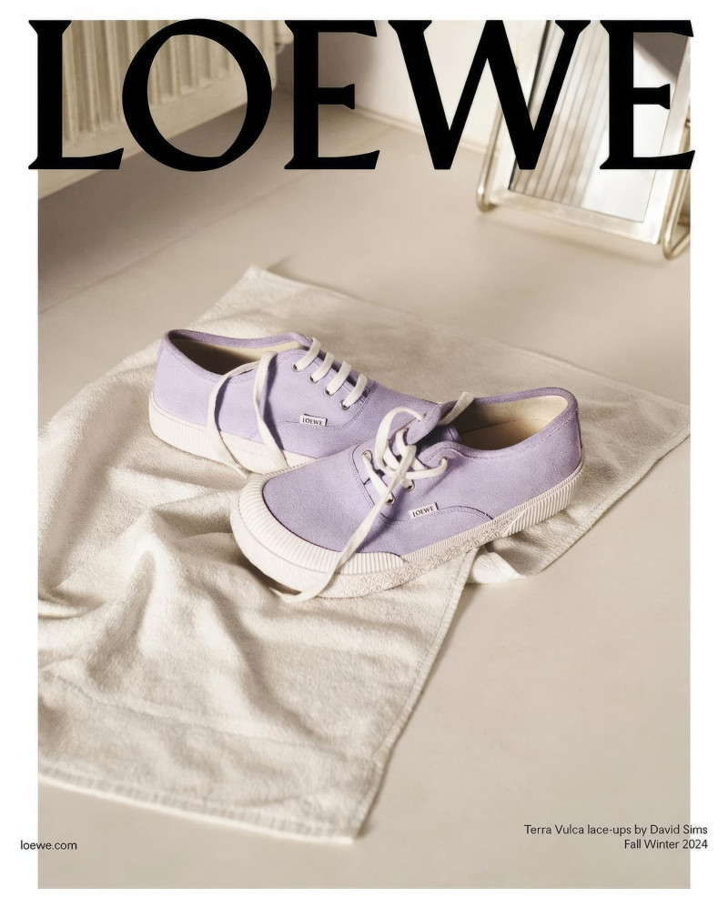 Loewe advertisement for Autumn/Winter 2024