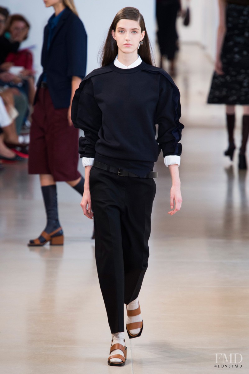 Josephine van Delden featured in  the Jil Sander fashion show for Spring/Summer 2015