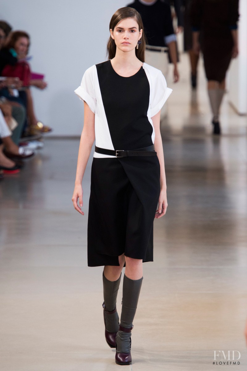 Vanessa Moody featured in  the Jil Sander fashion show for Spring/Summer 2015