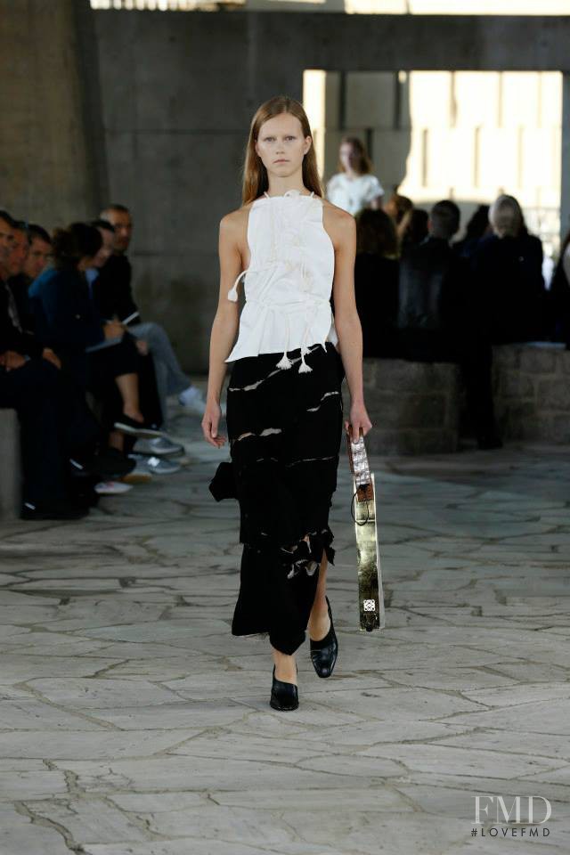 Julie Hoomans featured in  the Loewe fashion show for Spring/Summer 2015