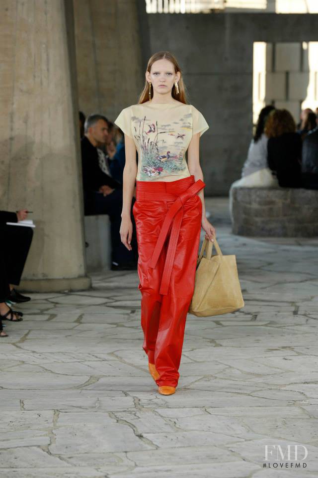 Yulia Musieichuk featured in  the Loewe fashion show for Spring/Summer 2015