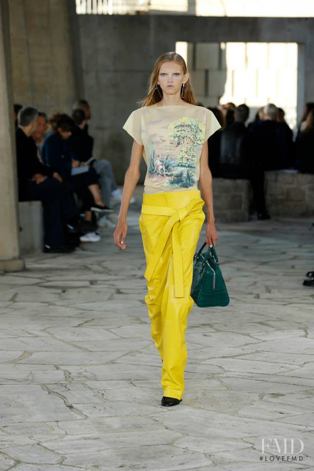 Molly Bair featured in  the Loewe fashion show for Spring/Summer 2015