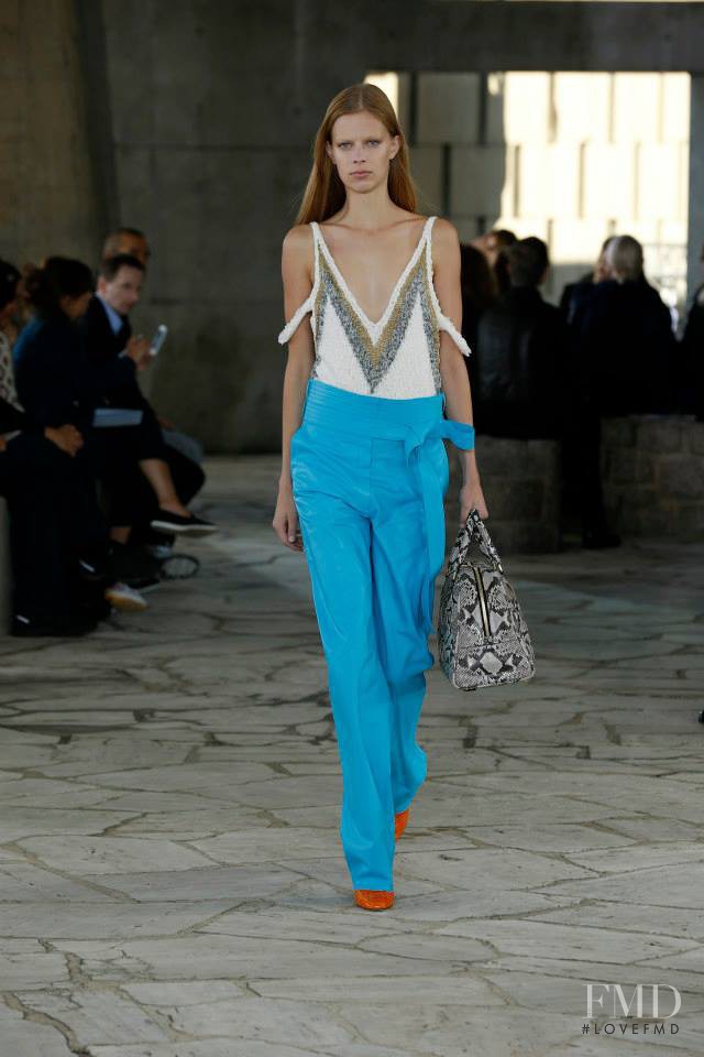 Lexi Boling featured in  the Loewe fashion show for Spring/Summer 2015