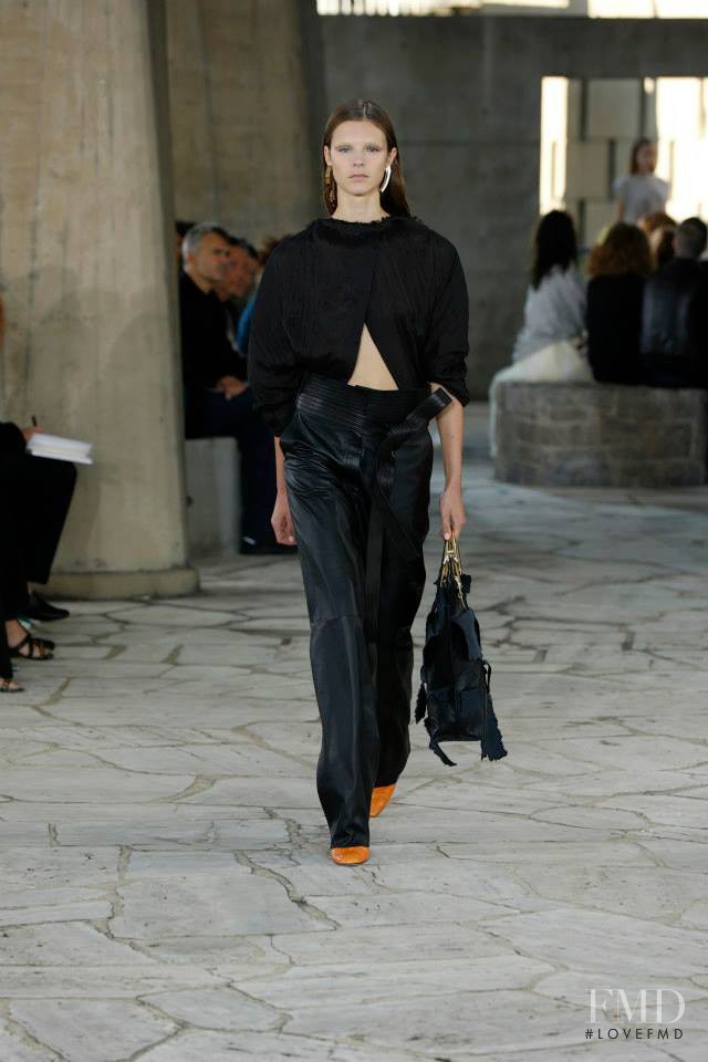 Olivia David featured in  the Loewe fashion show for Spring/Summer 2015