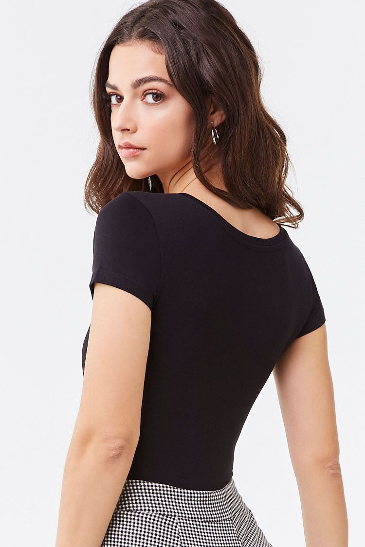 Marie Teissonniere featured in  the Forever 21 catalogue for Pre-Fall 2021