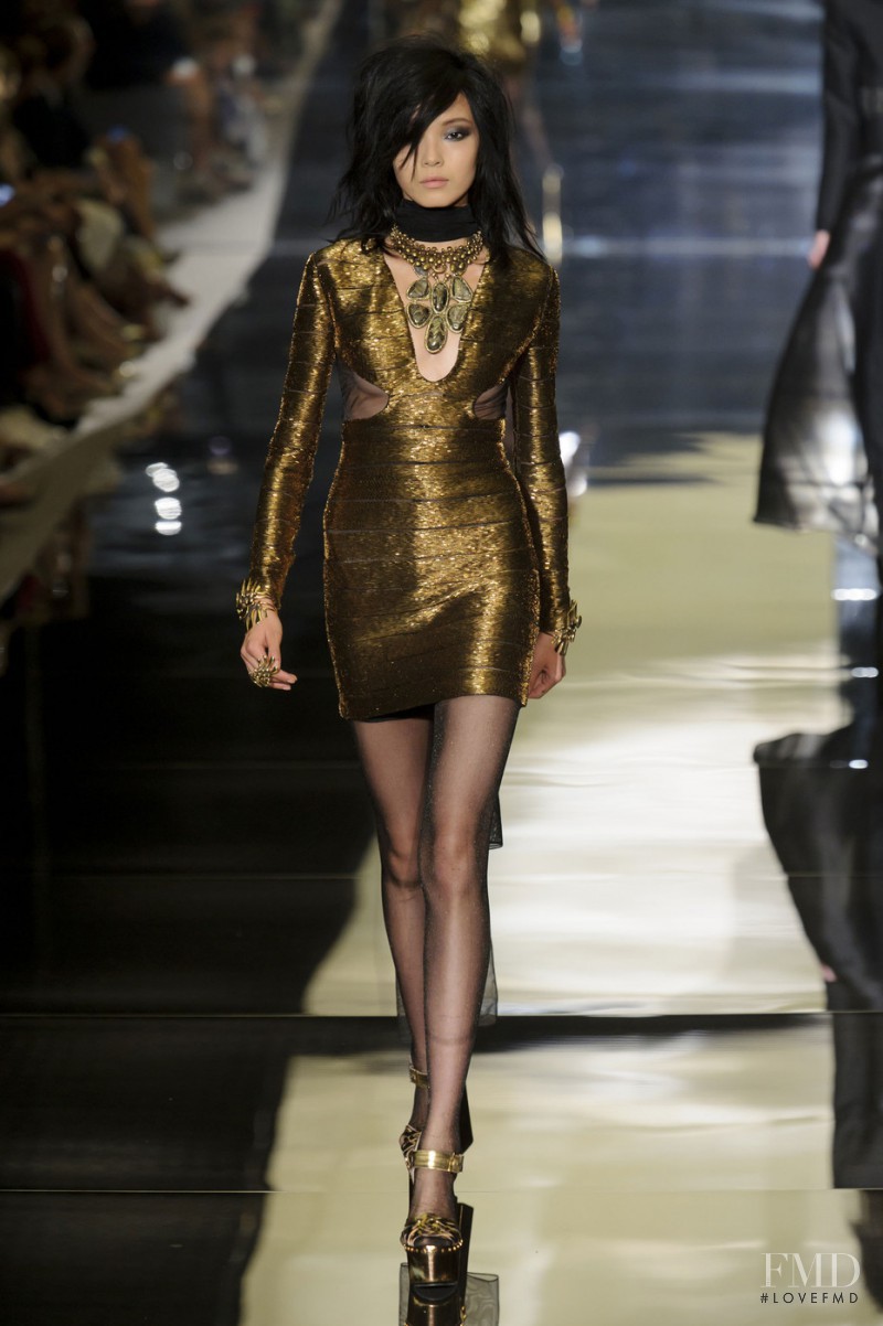Xiao Wen Ju featured in  the Tom Ford fashion show for Spring/Summer 2015