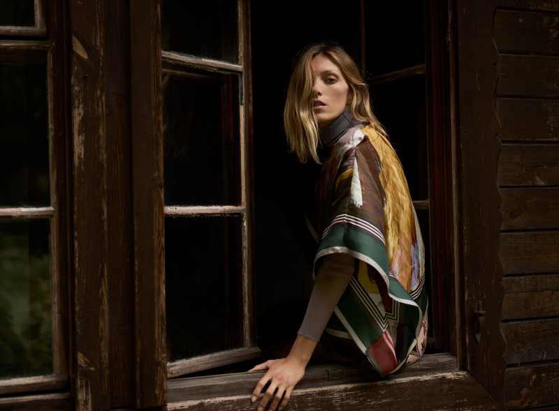 Anja Rubik featured in  the Zara Scarf Collection advertisement for Autumn/Winter 2021