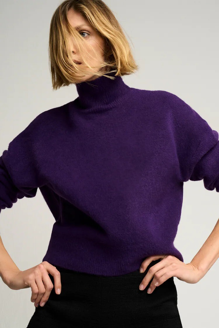 Anja Rubik featured in  the Zara lookbook for Winter 2021