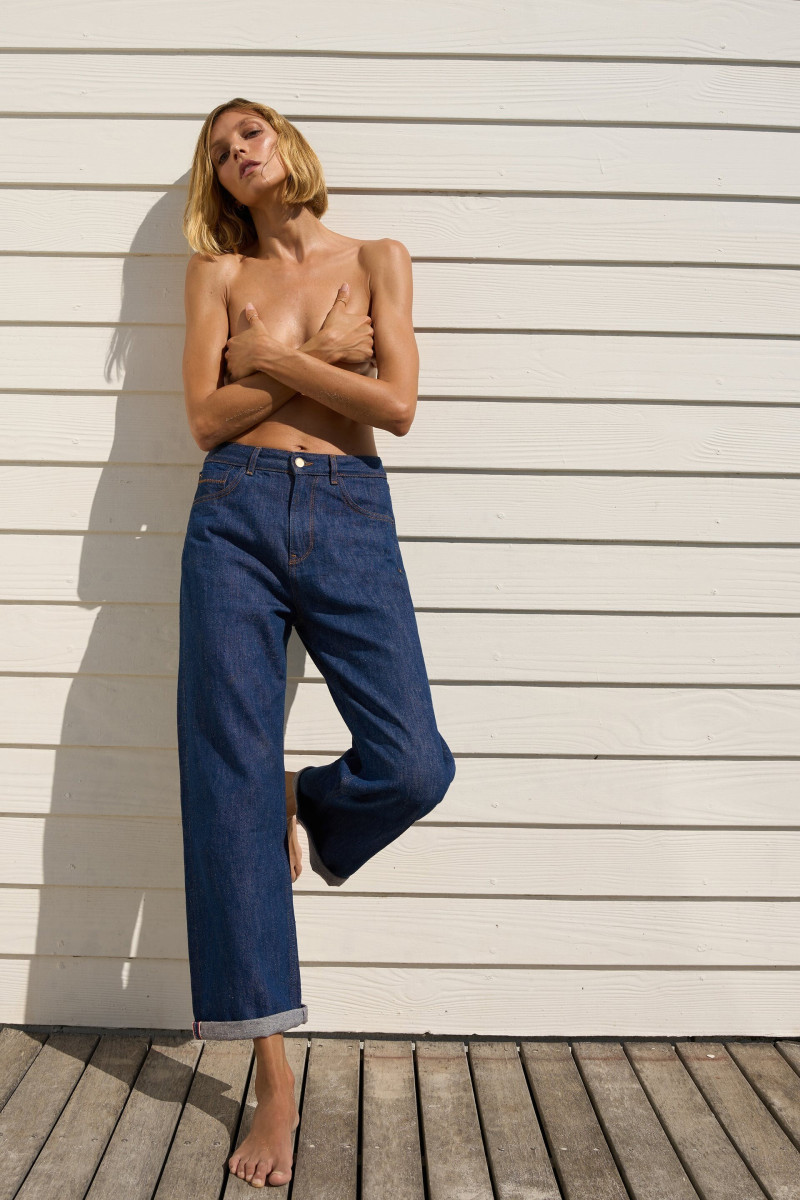 Anja Rubik featured in  the Zara lookbook for Spring/Summer 2022