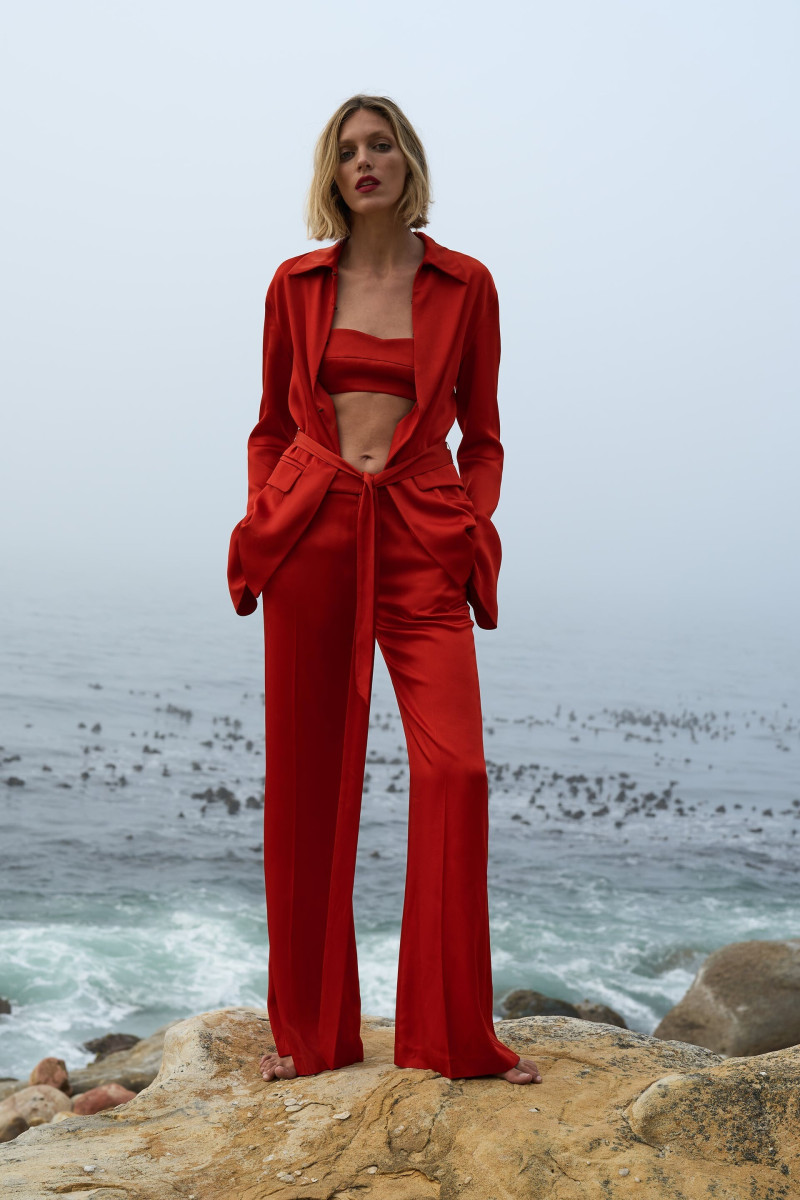 Anja Rubik featured in  the Zara lookbook for Spring/Summer 2022