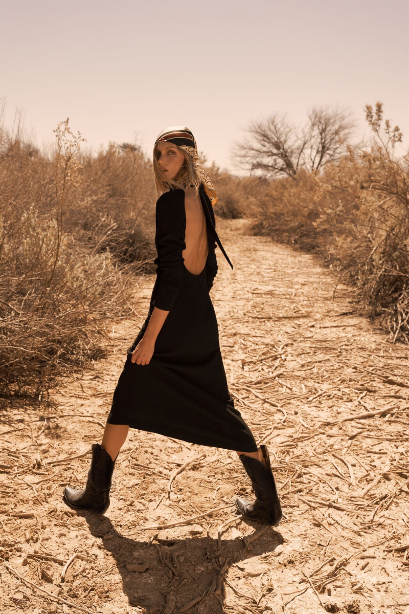 Anja Rubik featured in  the Zara lookbook for Spring/Summer 2021