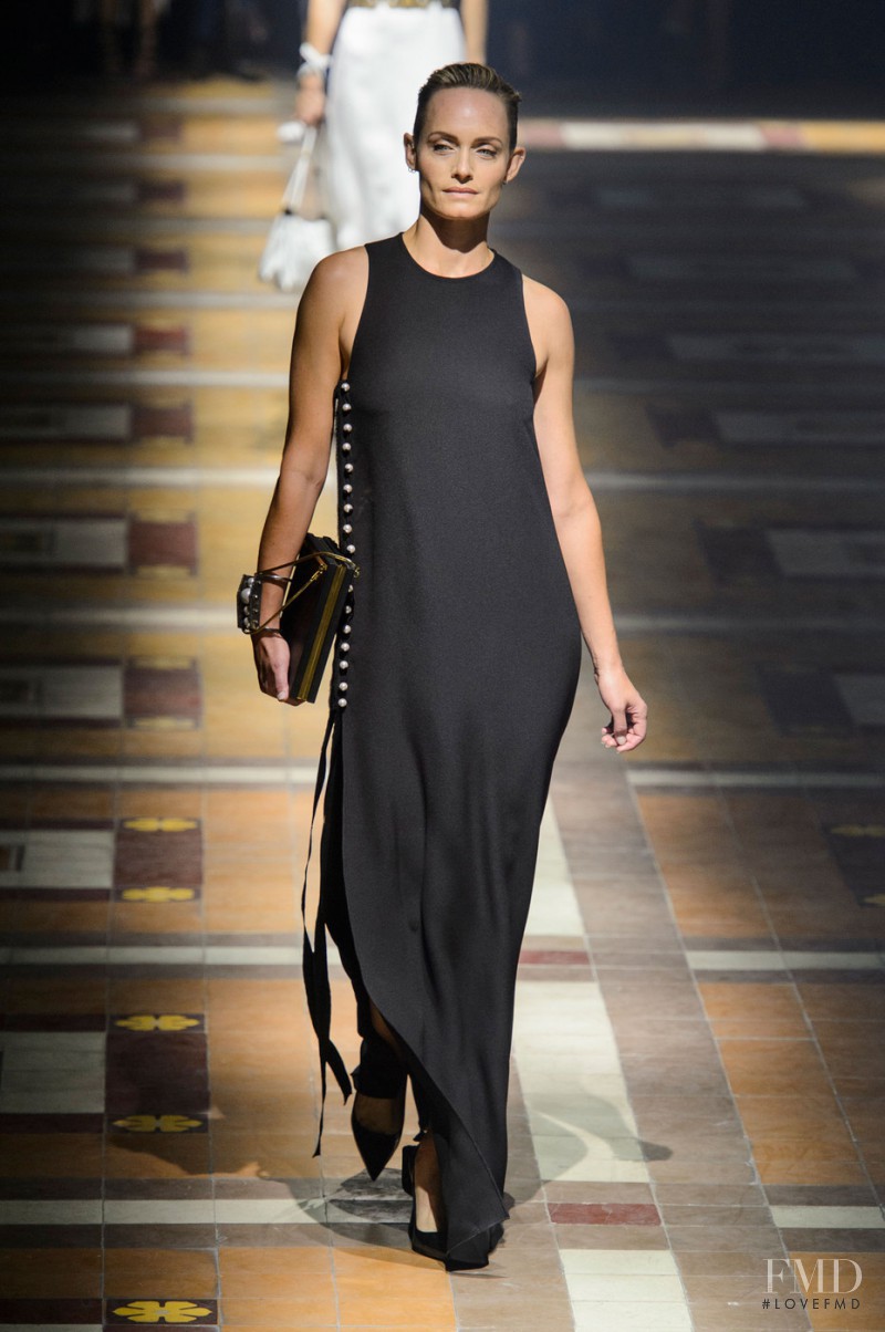 Amber Valletta featured in  the Lanvin fashion show for Spring/Summer 2015