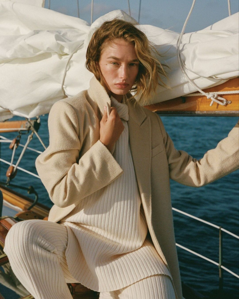 Jenn DuPuy featured in  the Amisu by New Yorker lookbook for Spring/Summer 2024