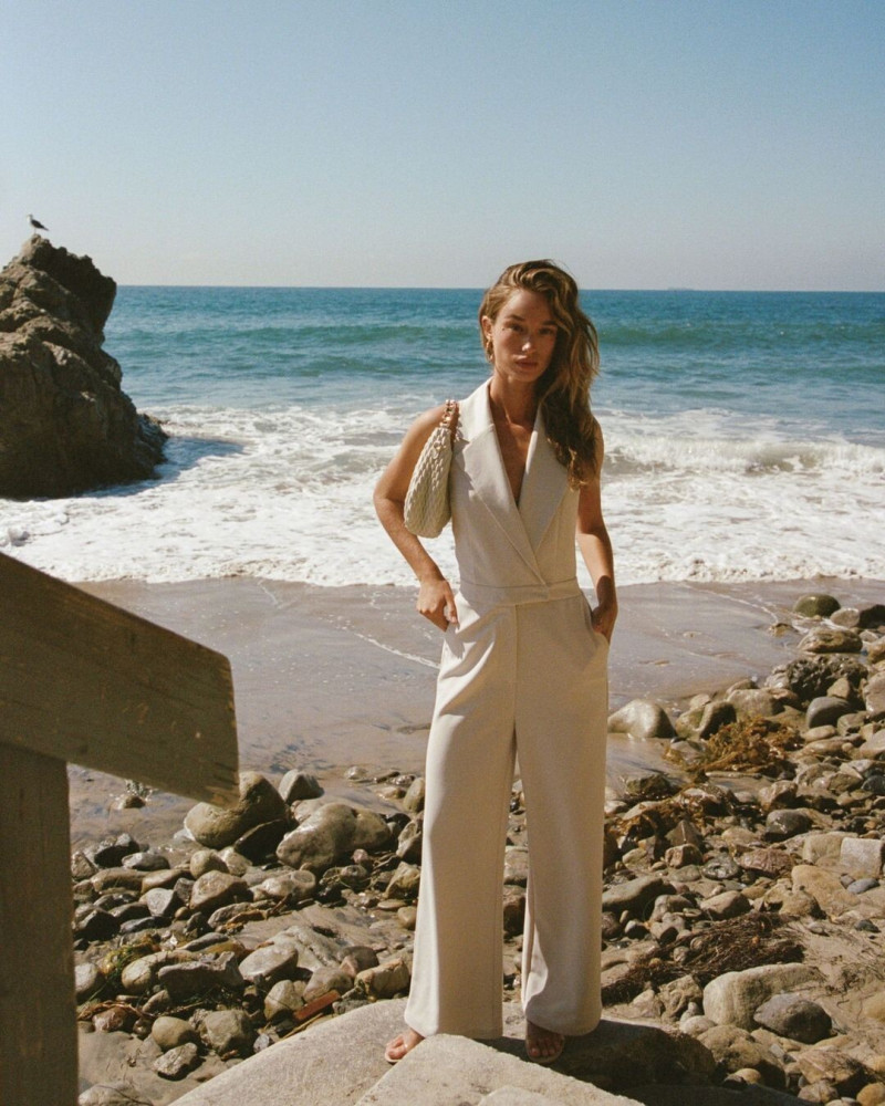 Jenn DuPuy featured in  the Amisu by New Yorker lookbook for Spring/Summer 2024