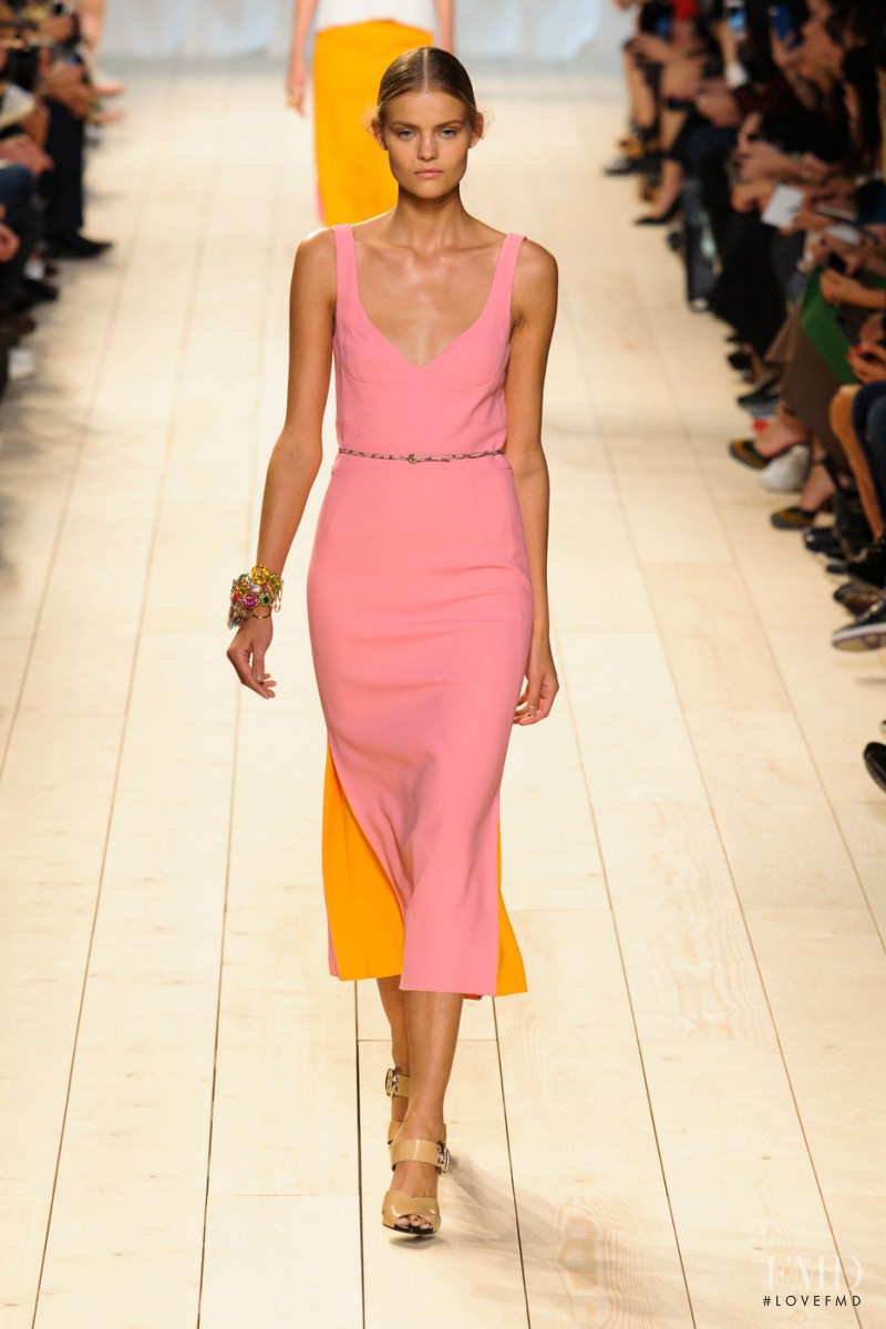 Kate Grigorieva featured in  the Nina Ricci fashion show for Spring/Summer 2015