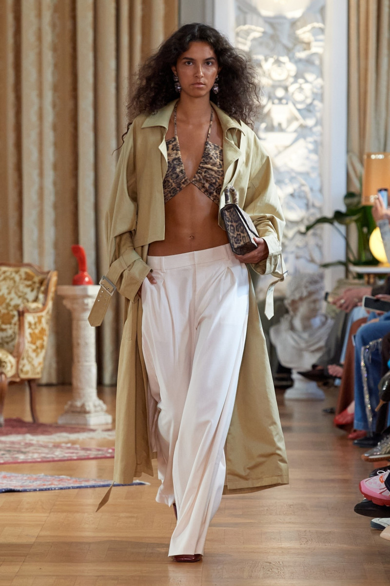 Gestuz fashion show for Spring/Summer 2025