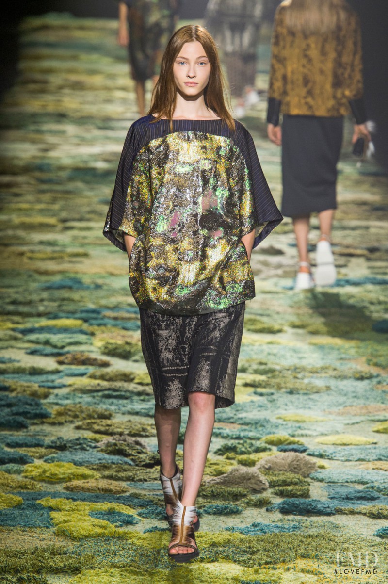 Lera Tribel featured in  the Dries van Noten fashion show for Spring/Summer 2015