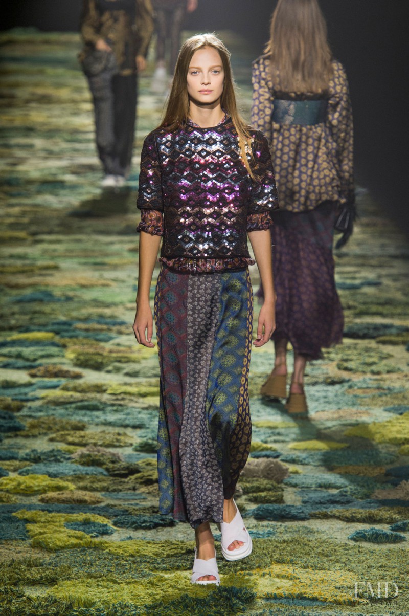 Ine Neefs featured in  the Dries van Noten fashion show for Spring/Summer 2015