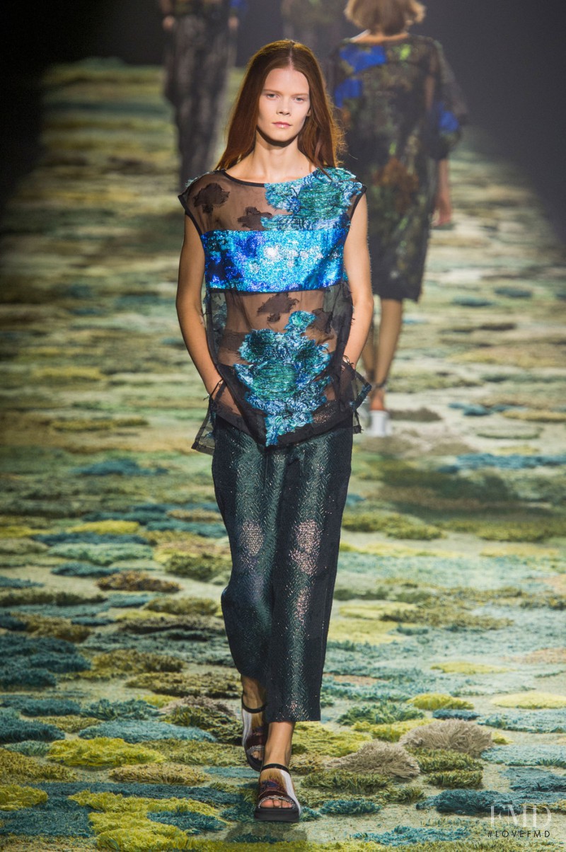 Irina Kravchenko featured in  the Dries van Noten fashion show for Spring/Summer 2015