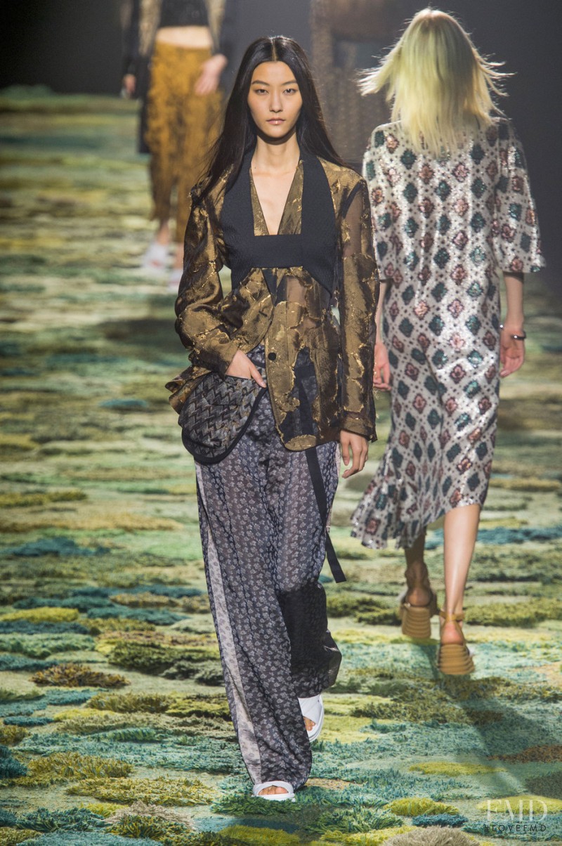 Ji Hye Park featured in  the Dries van Noten fashion show for Spring/Summer 2015