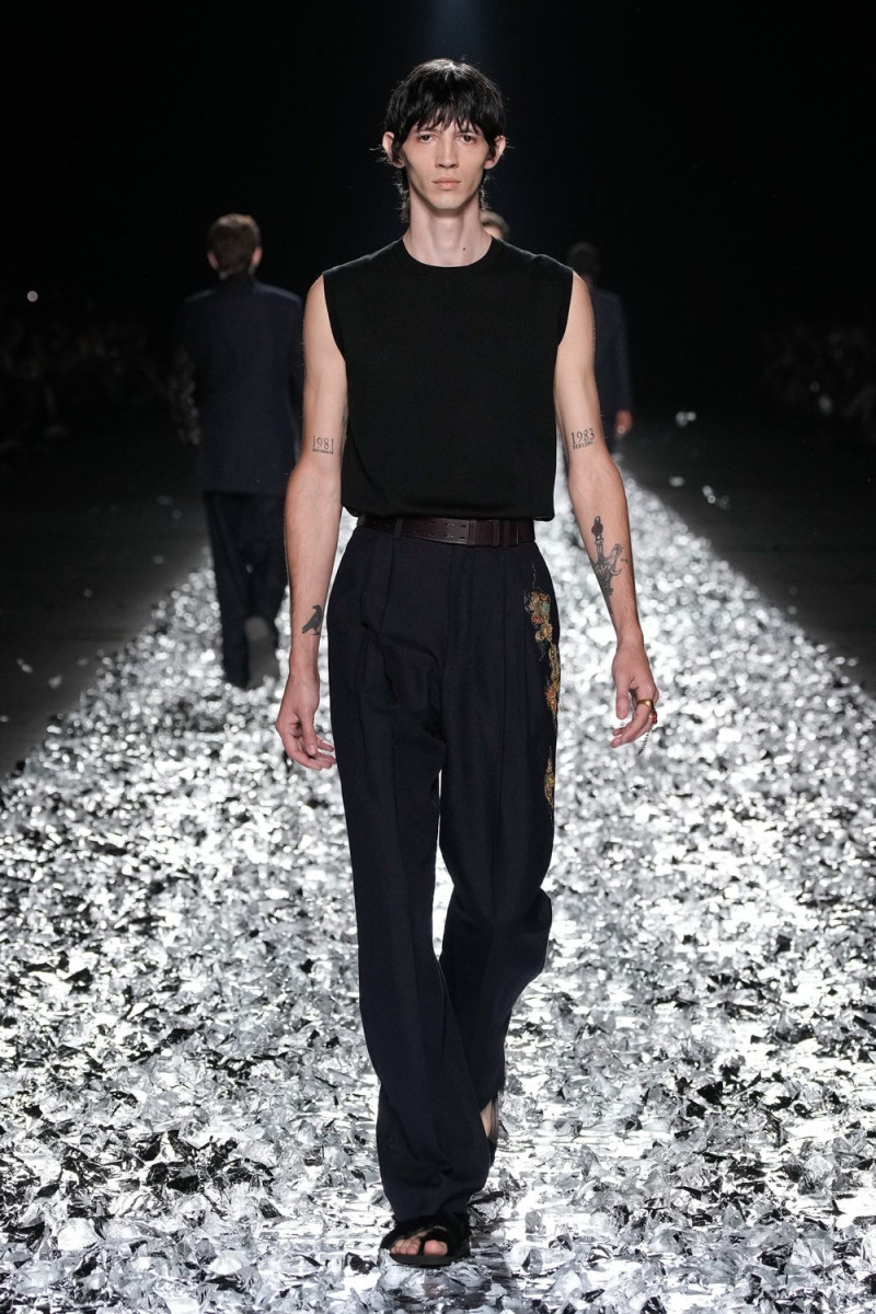 Dries van Noten fashion show for Spring/Summer 2025