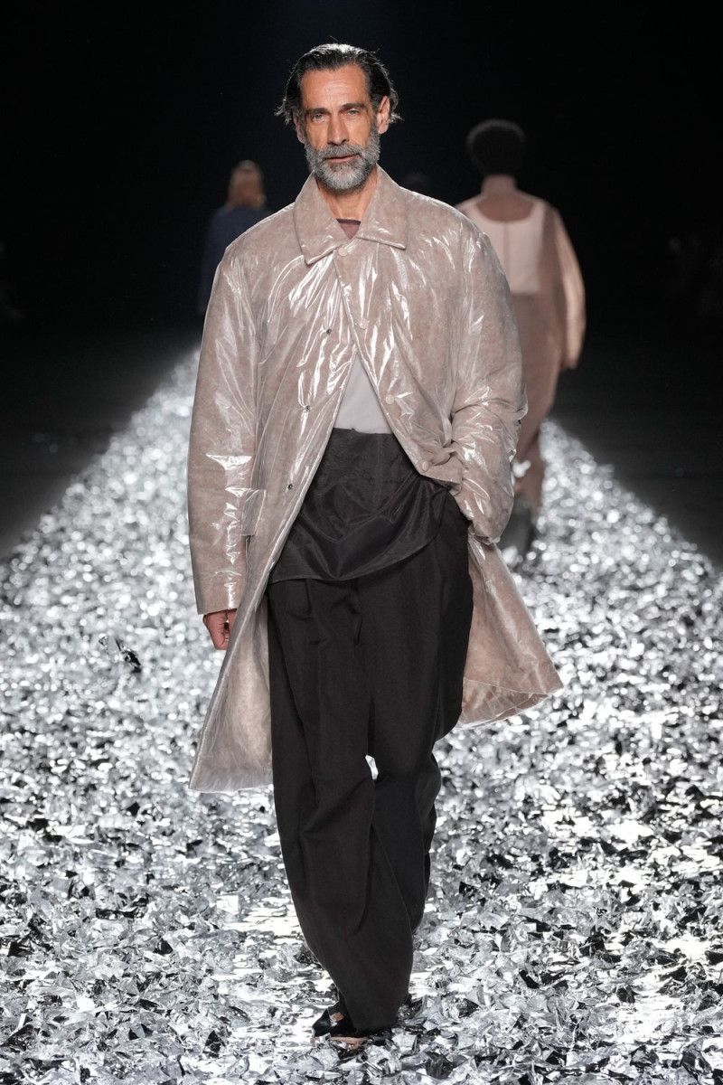 Dries van Noten fashion show for Spring/Summer 2025