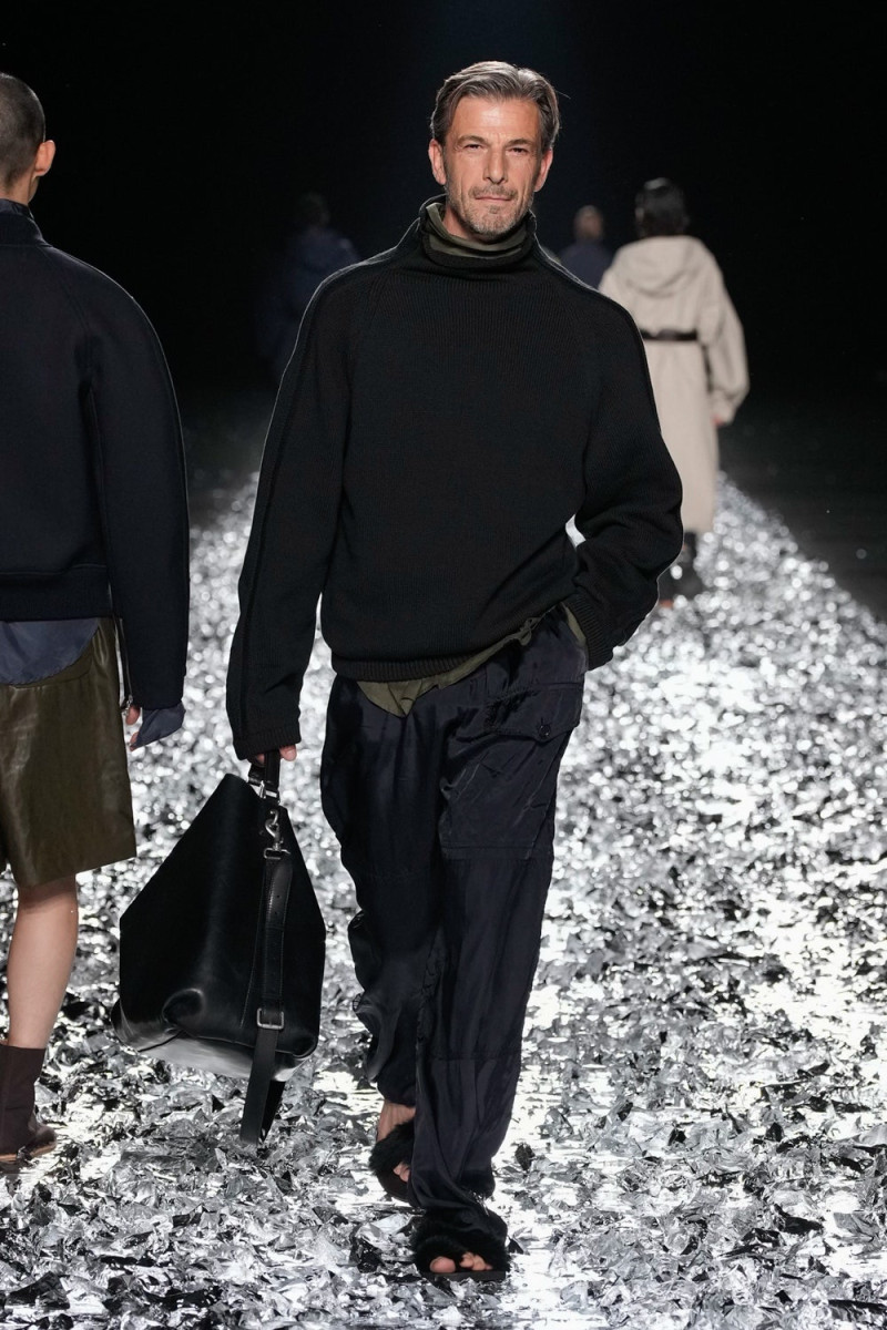 Dries van Noten fashion show for Spring/Summer 2025