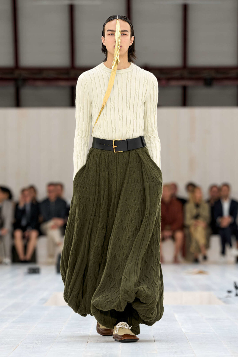 Loewe fashion show for Spring/Summer 2025