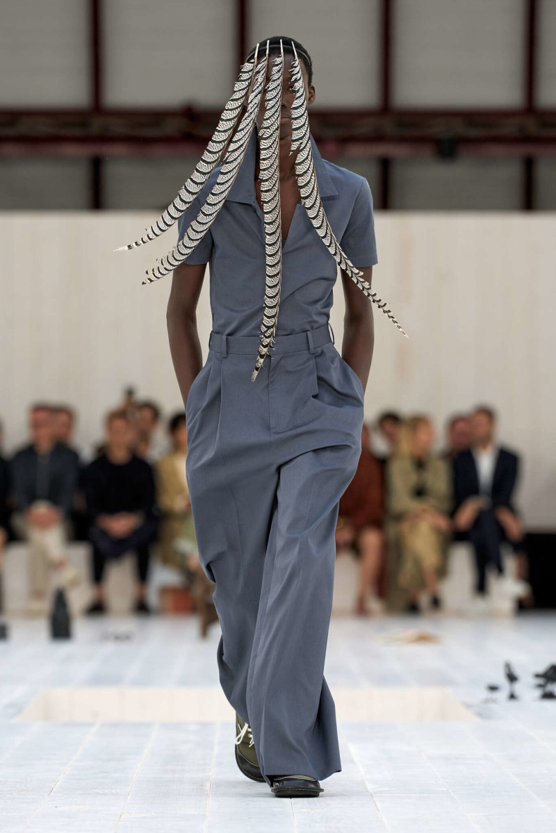 Loewe fashion show for Spring/Summer 2025