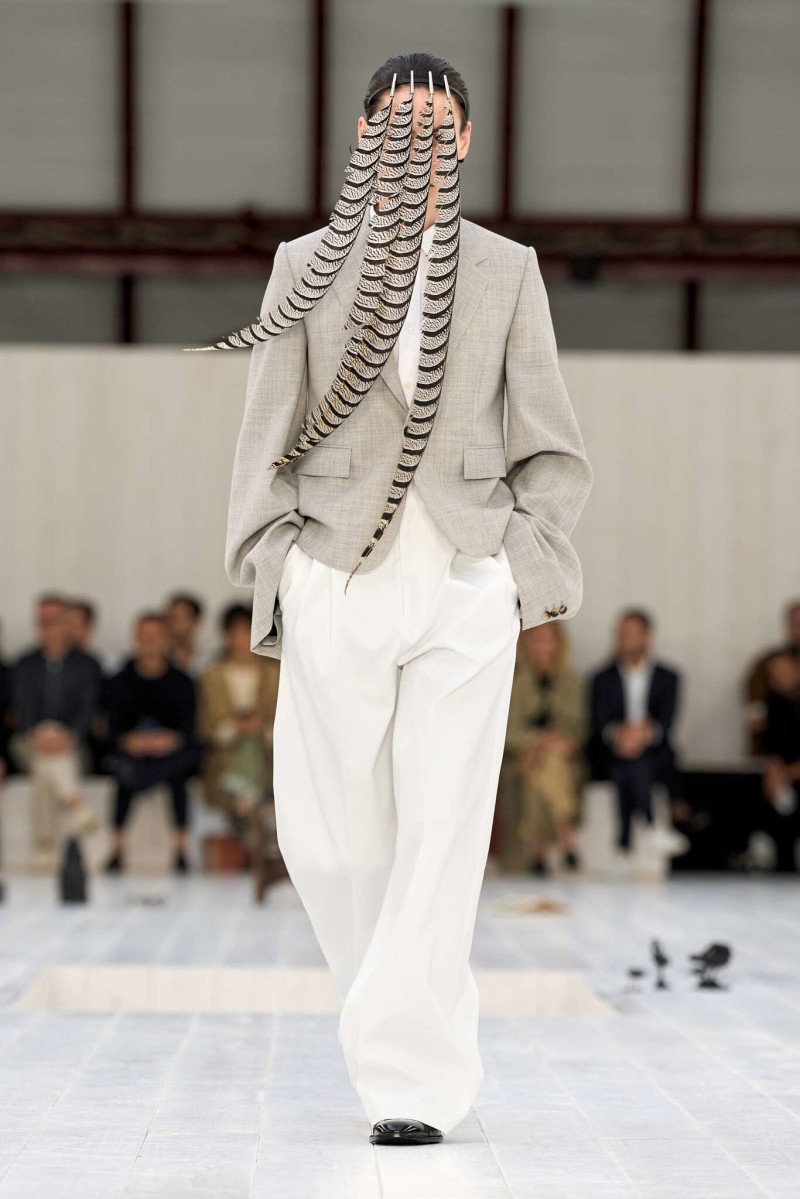 Loewe fashion show for Spring/Summer 2025