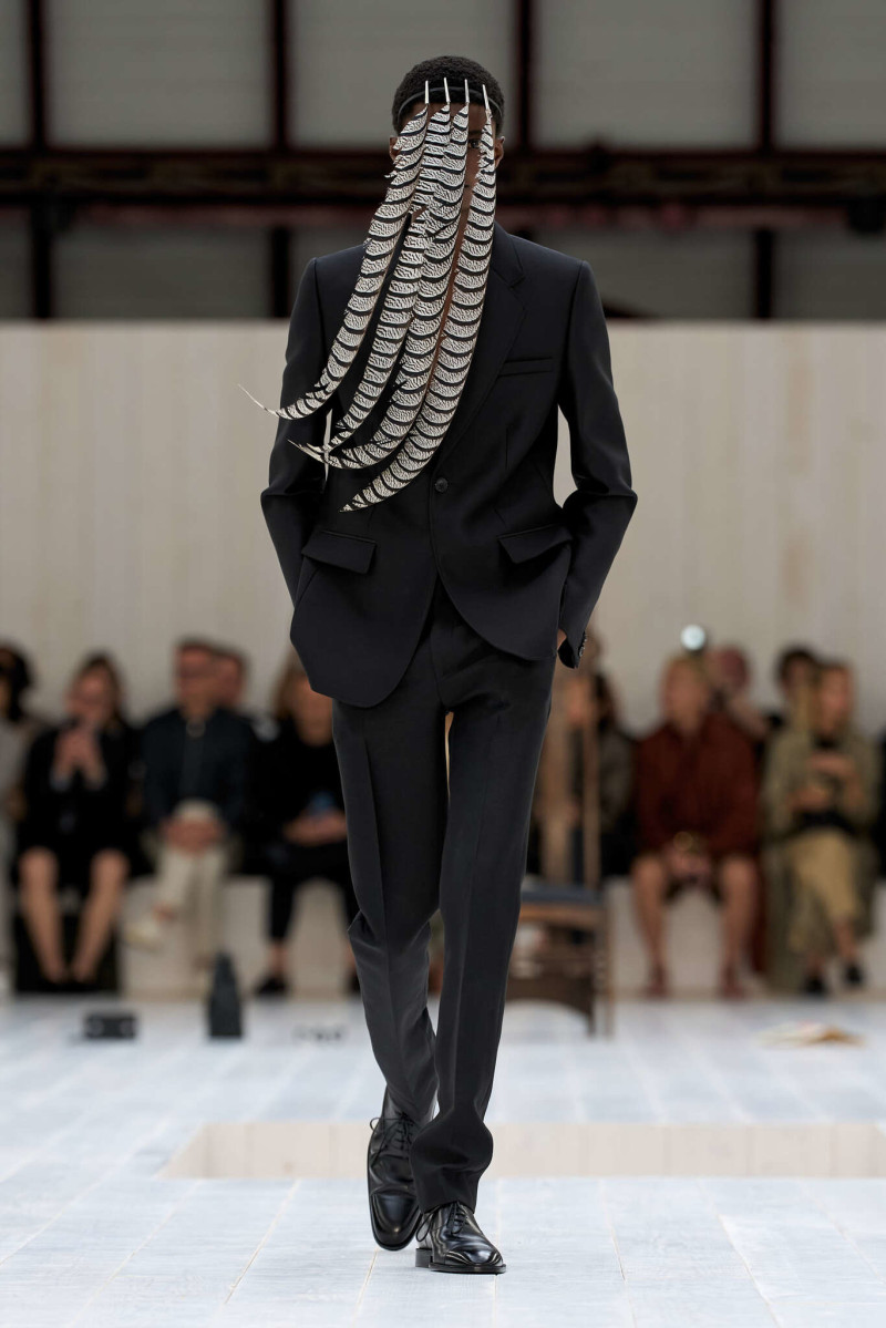 Loewe fashion show for Spring/Summer 2025
