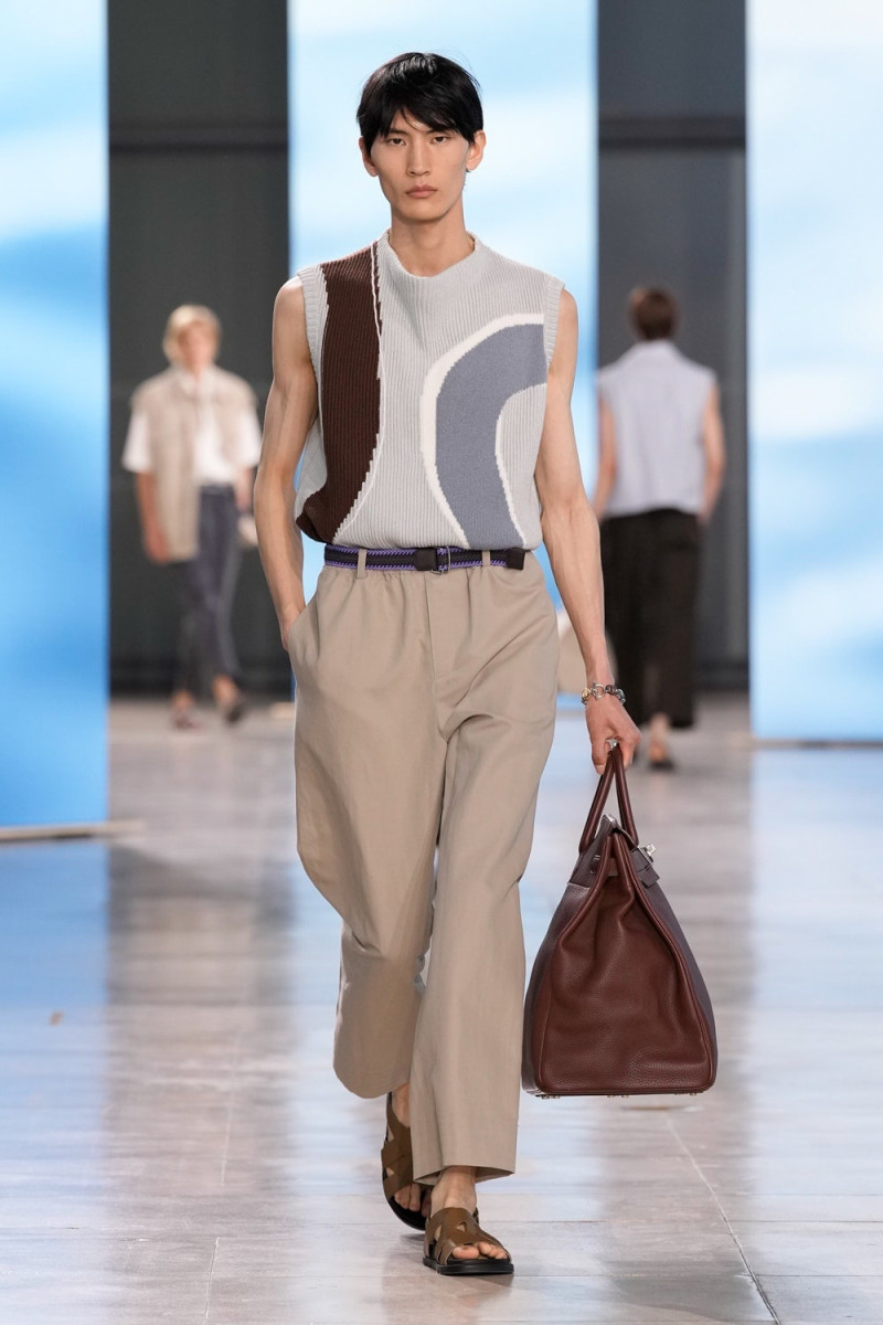 Hermès fashion show for Spring/Summer 2025